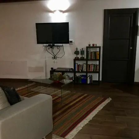 Guest house Antica Potecaria Tonara