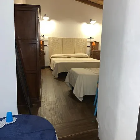 Antica Potecaria Pensión 3*